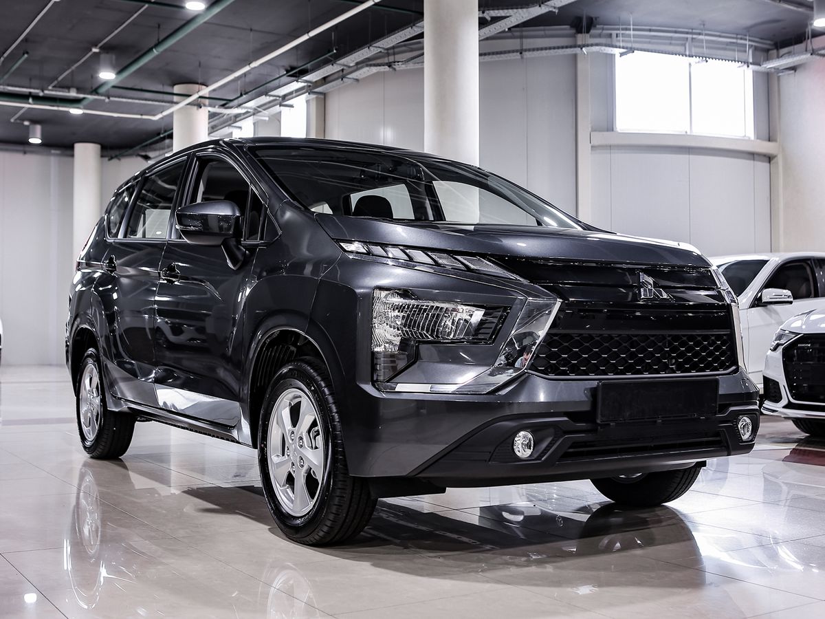 Купить Xpander с пробегом