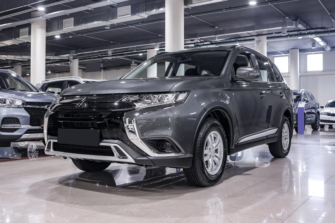 Купить Outlander с пробегом