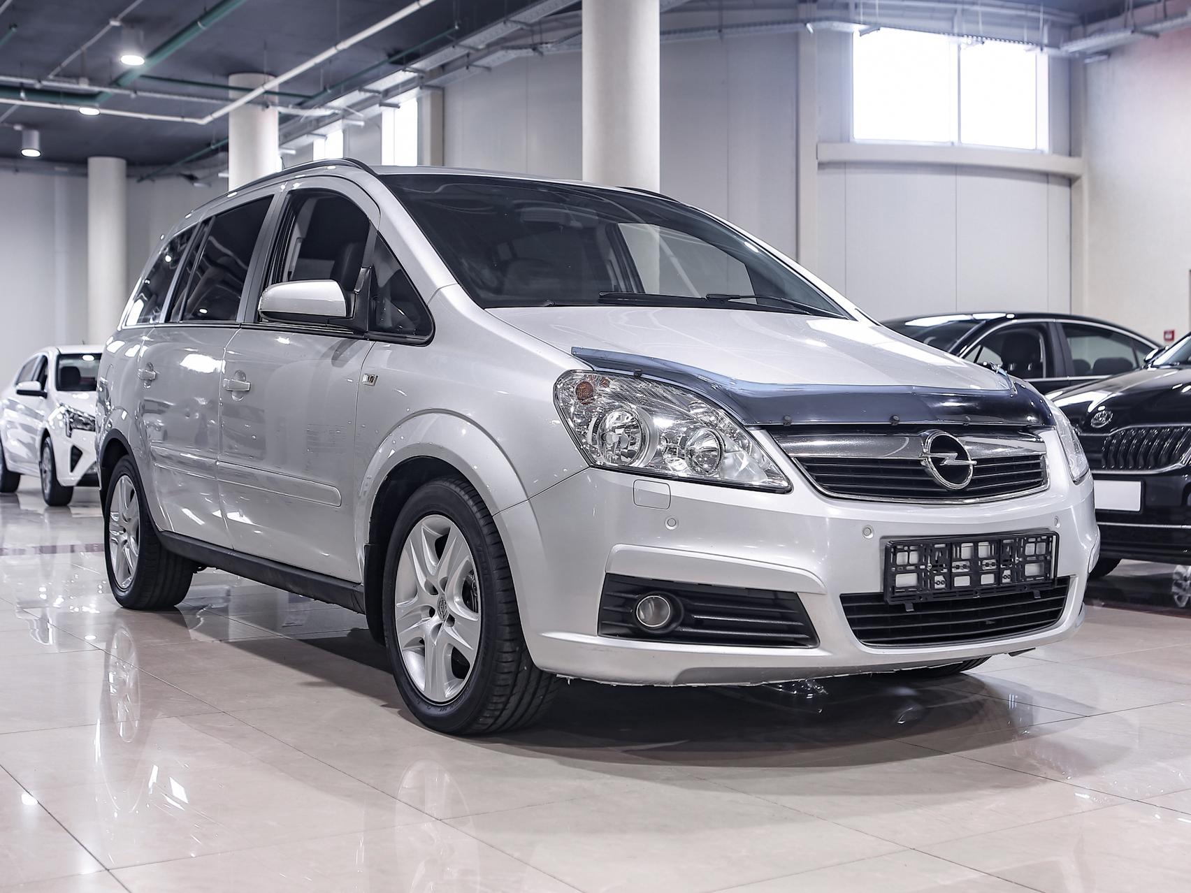 Купить Zafira с пробегом